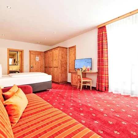 Alpenstern - Sommer Silvretta Card Premium Inklusive! Hotel Ischgl