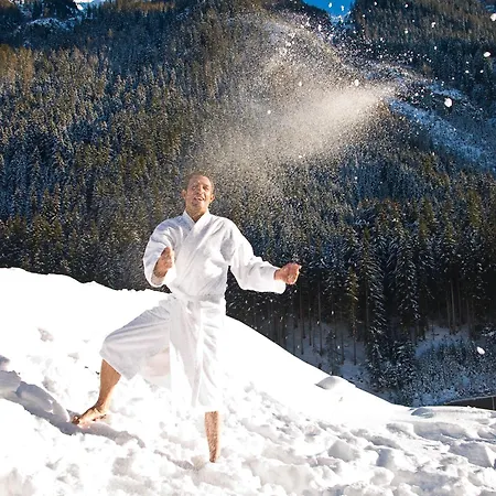 Hotel Alpenstern - Sommer Silvretta Card Premium Inklusive! 4*